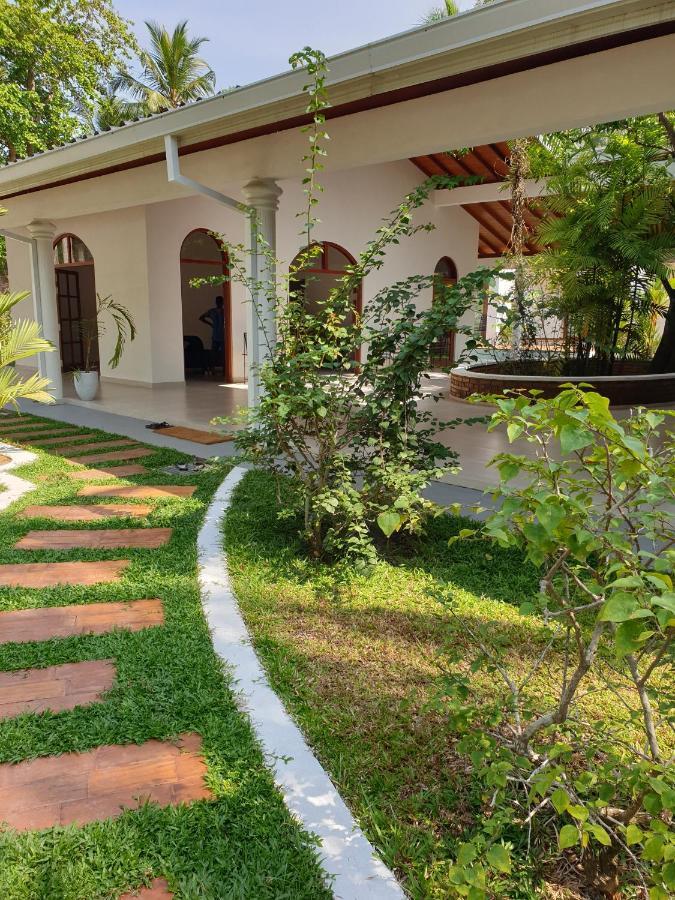 Bella Vita Aluthgama Ngoại thất bức ảnh